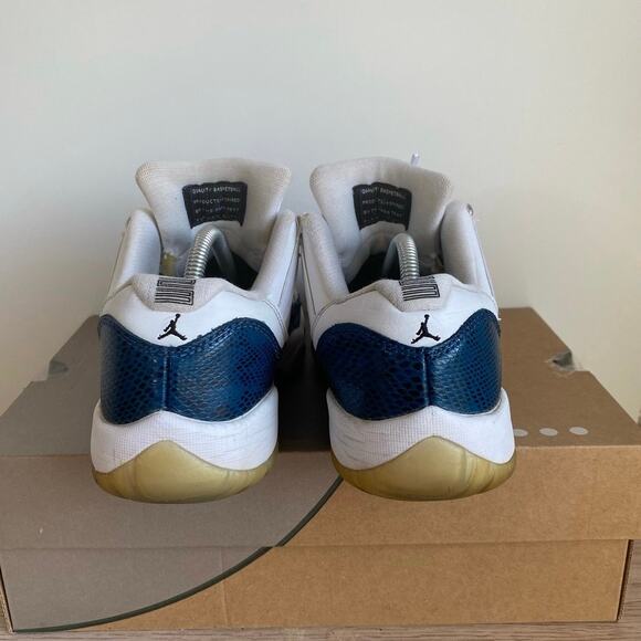Nike Air Jordan 11 Retro Low Navy Snakeskin Kids Sneakers- 6 Y- 7.5 W - Picture 3 of 12